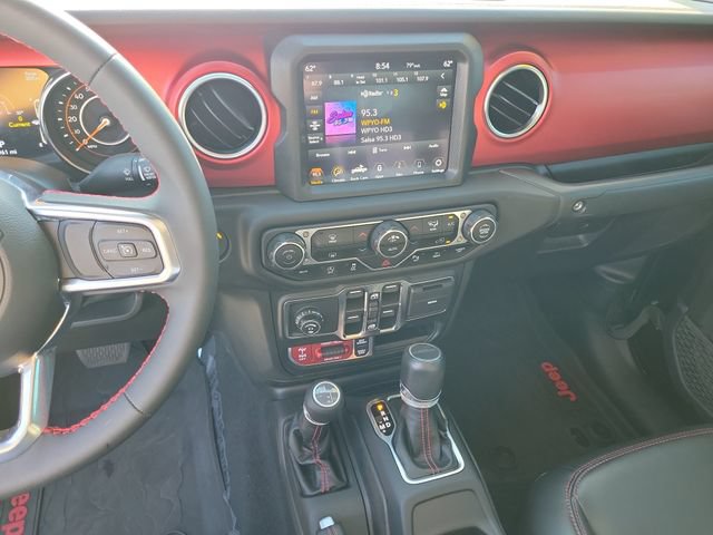 Used 2023 Jeep Gladiator Rubicon w/ LED Lighting Group AWD/4WD image 19