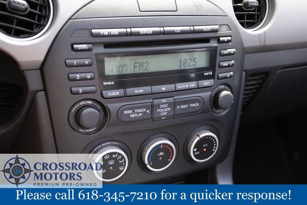 Used 2012 MAZDA MX-5 Miata Sport RWD image 16