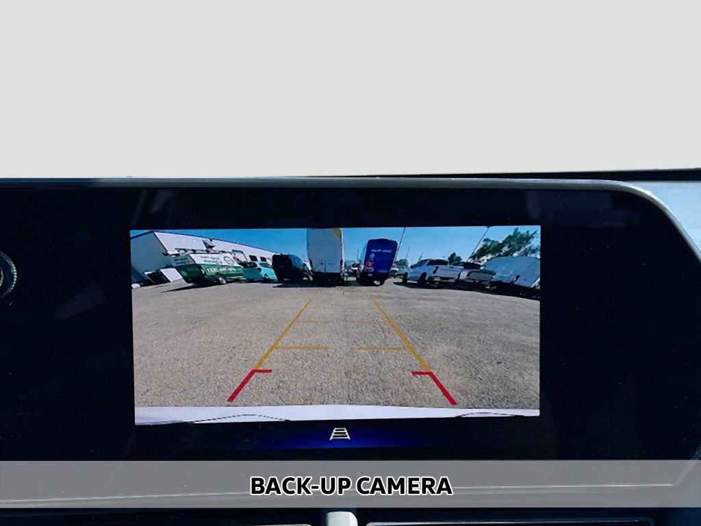 Used 2024 Chevrolet Trax LT image 3