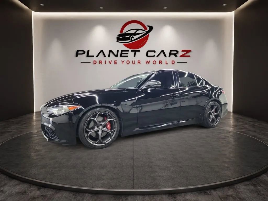 Used 2019 Alfa Romeo Giulia Ti Sport w/ Quick Order Package 22U Sport RWD image 1