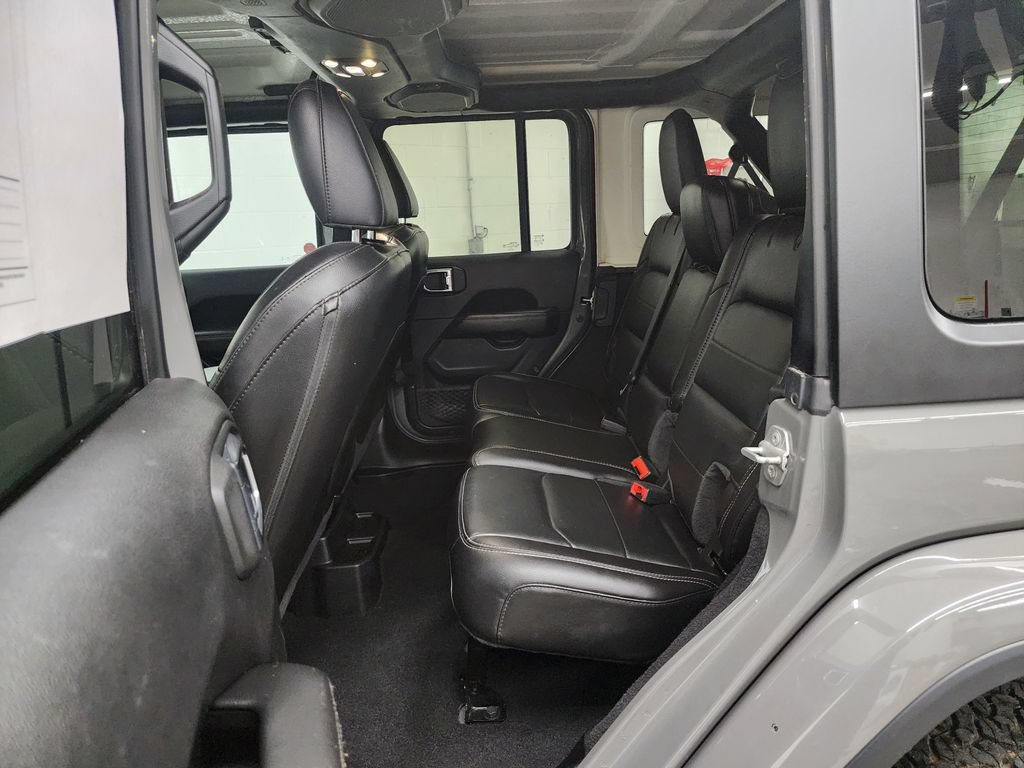 Used 2020 Jeep Wrangler Unlimited Sahara w/ Uconnect 4C Nav & Sound Group AWD/4WD image 23