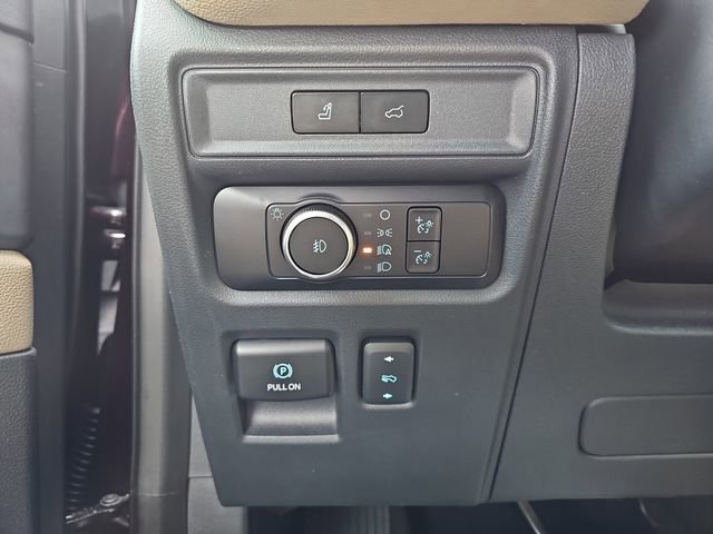 Used 2024 Ford Expedition Limited image 31