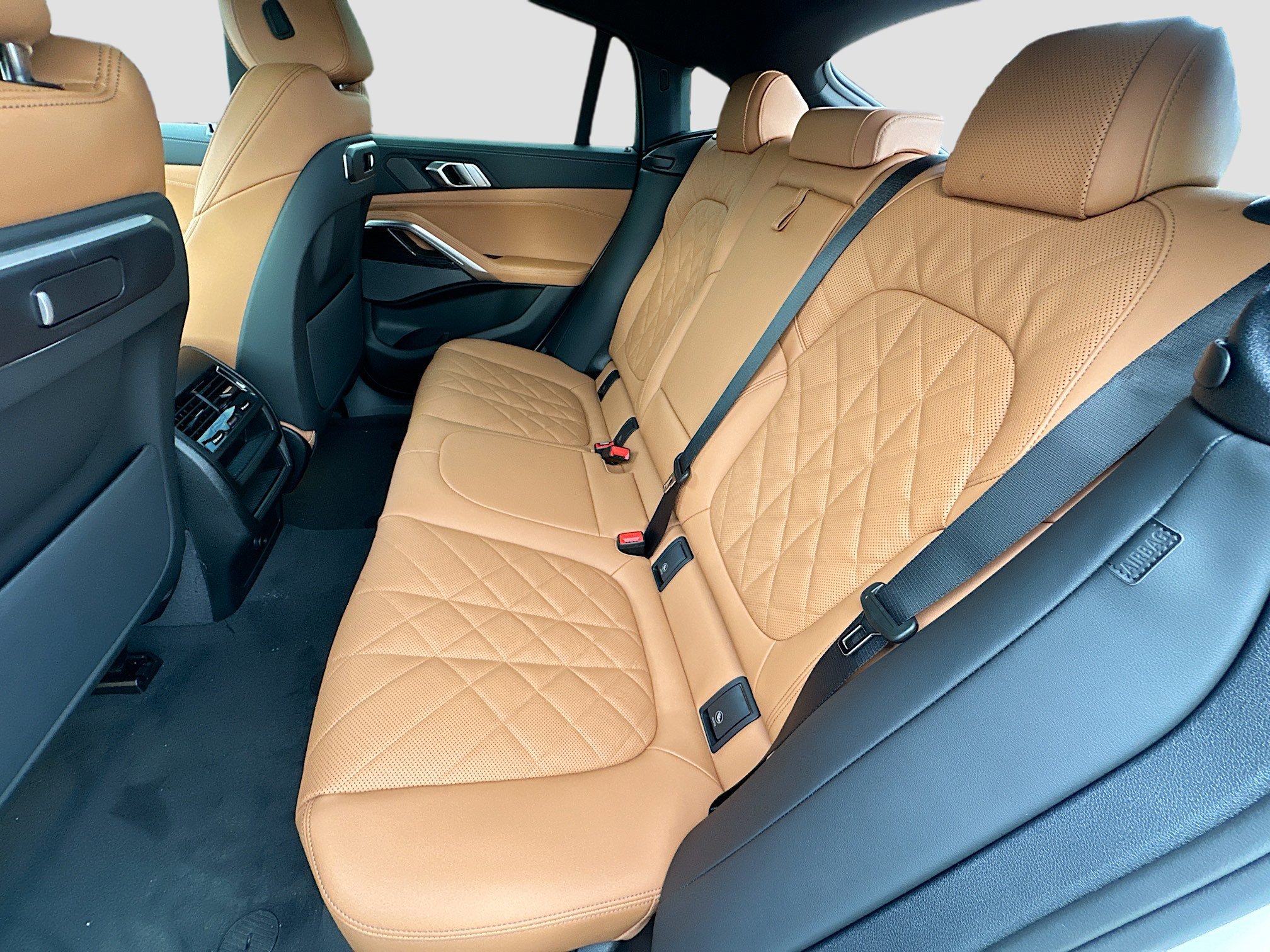 New 2026 BMW X6 xDrive40i w/ Premium Package image 20