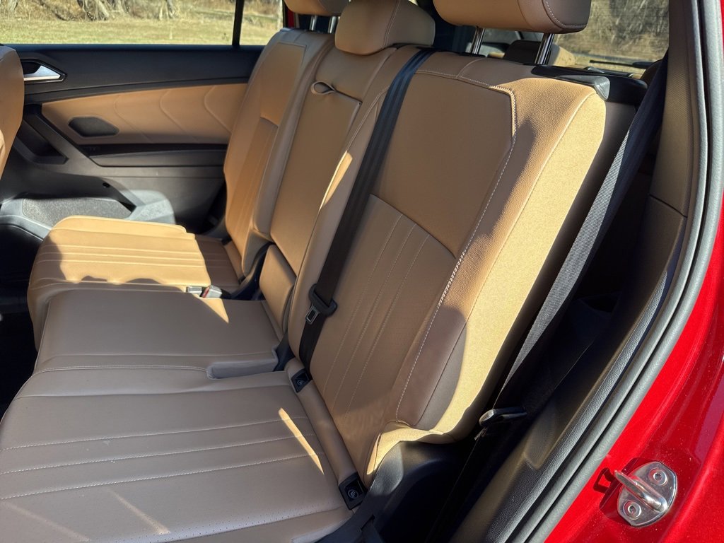 Used 2024 Volkswagen Tiguan Wolfsburg Edition image 13