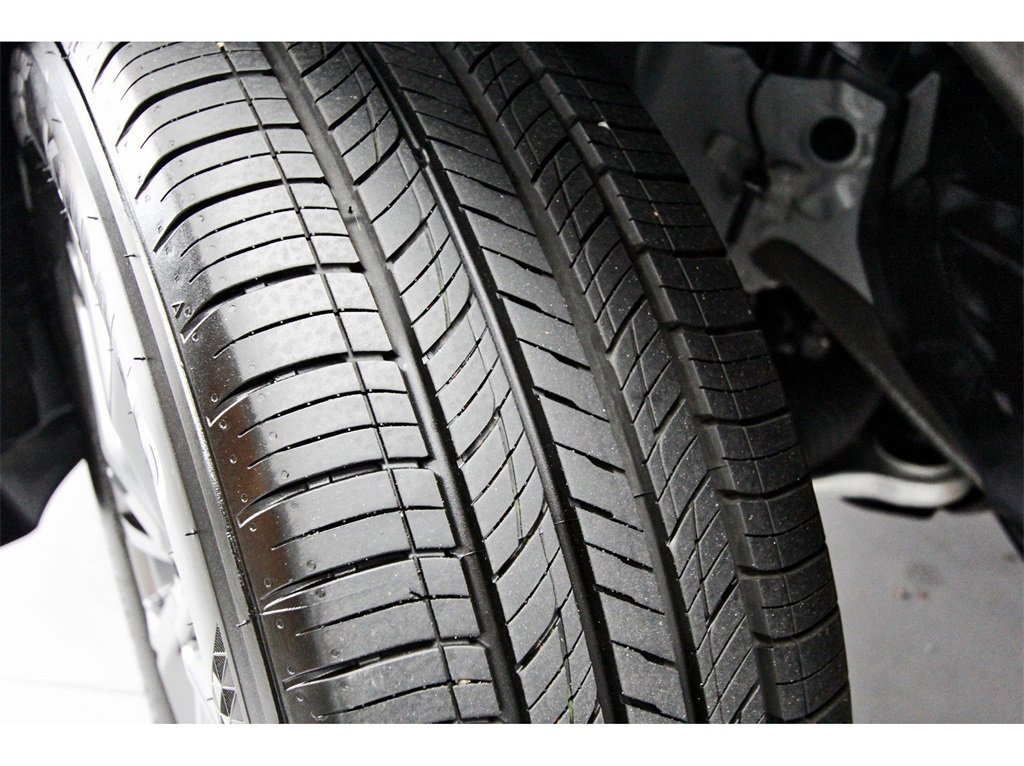 Certified 2024 Nissan Rogue S image 30