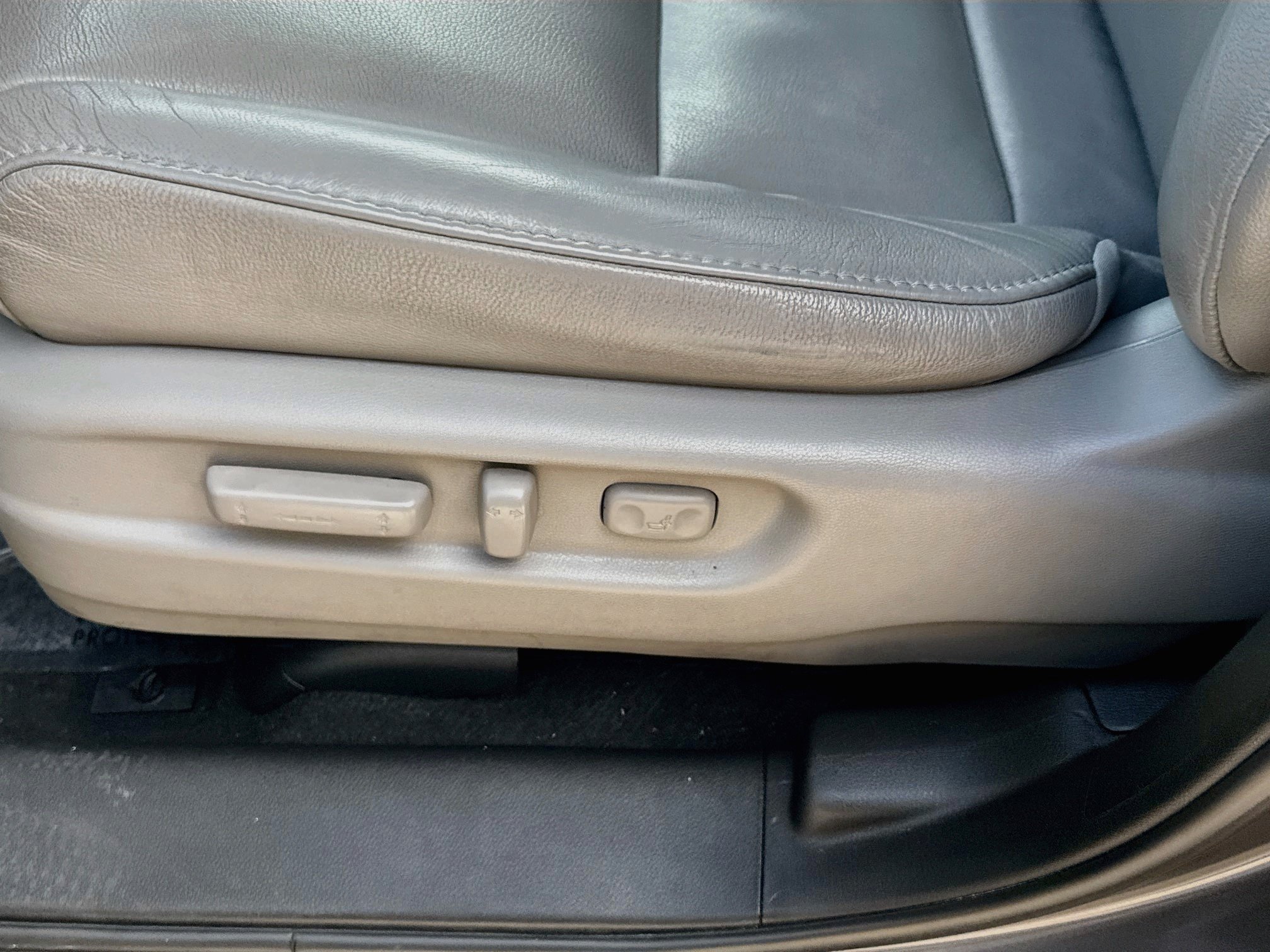 Used 2019 Honda Pilot Touring image 17