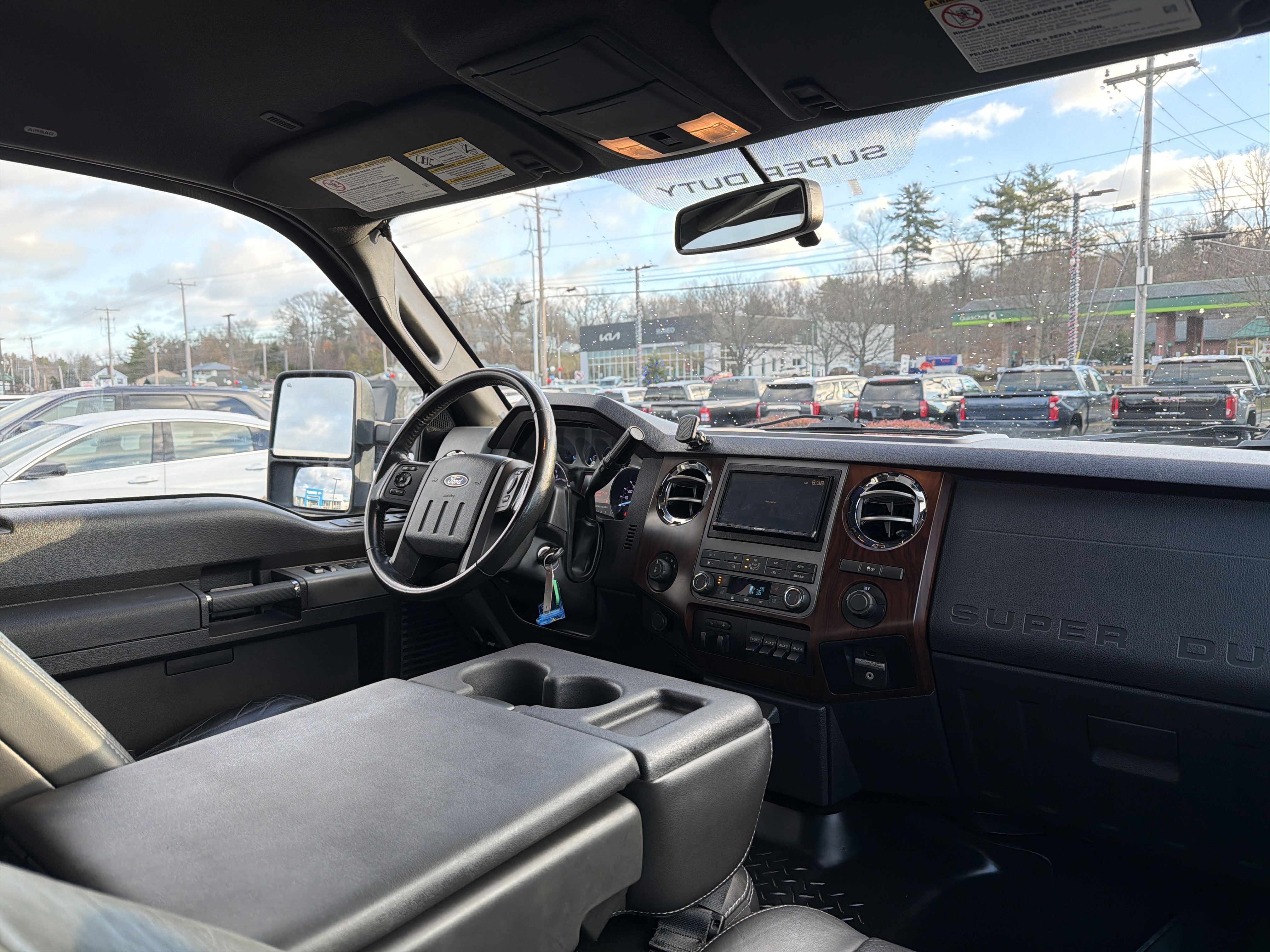 Used 2011 Ford F350 Lariat w/ Lariat Interior Pkg image 16