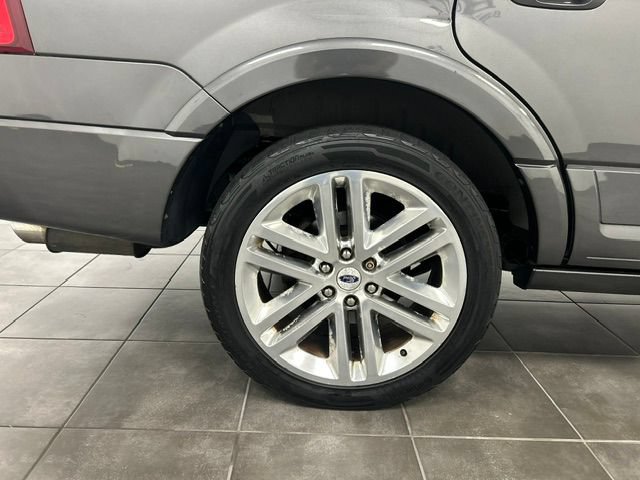 Used 2017 Ford Expedition Limited w/ Equipment Group 301A AWD/4WD image 34