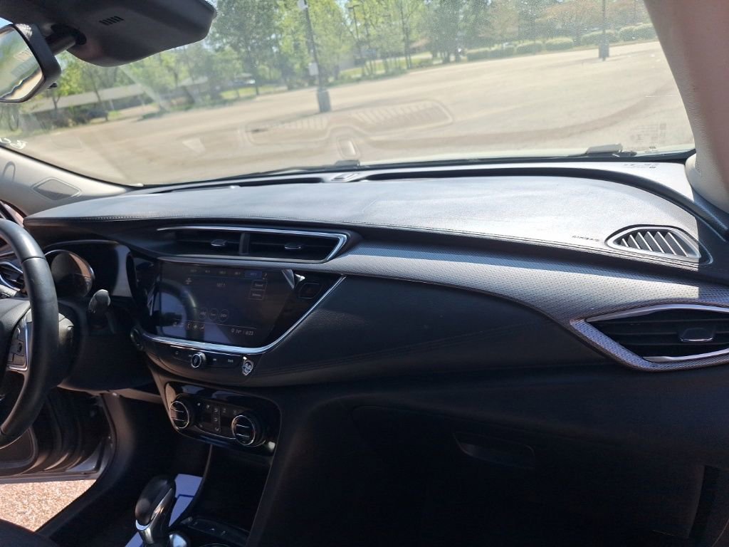 Used 2021 Buick Encore GX Select w/ Sport Touring Package image 21