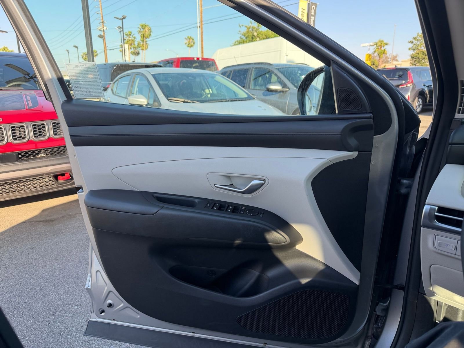 Used 2025 Hyundai Tucson SEL image 18