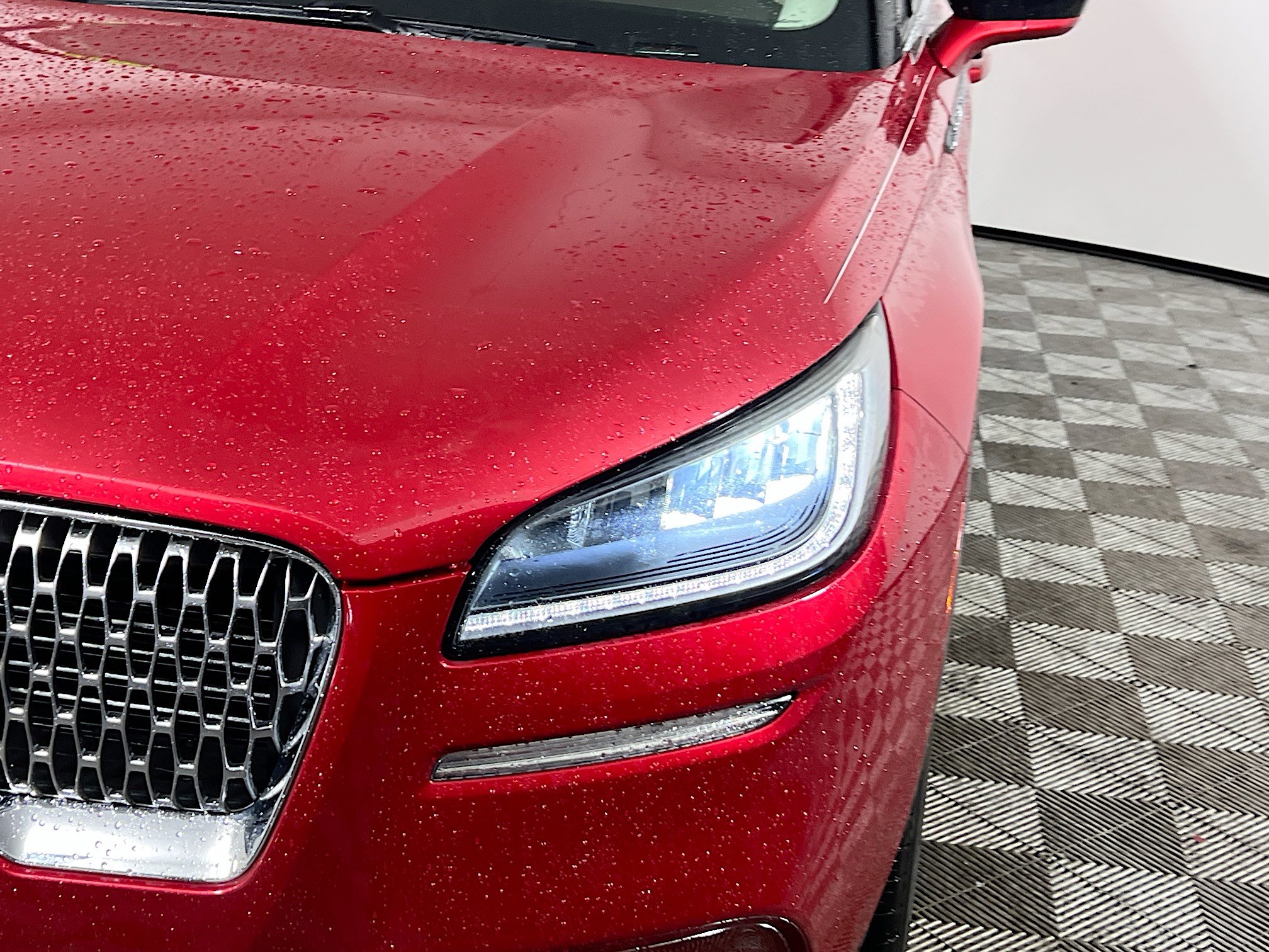 Used 2020 Lincoln Corsair FWD w/ Convenience Package image 12