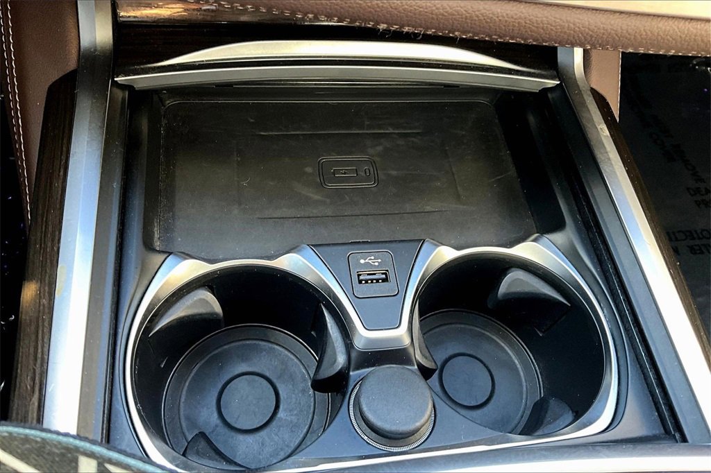 Used 2022 BMW 750i xDrive w/ Executive Package image 15