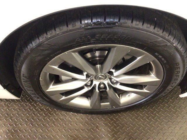 Used 2016 Lexus LS 460 AWD w/ Comfort Package image 25