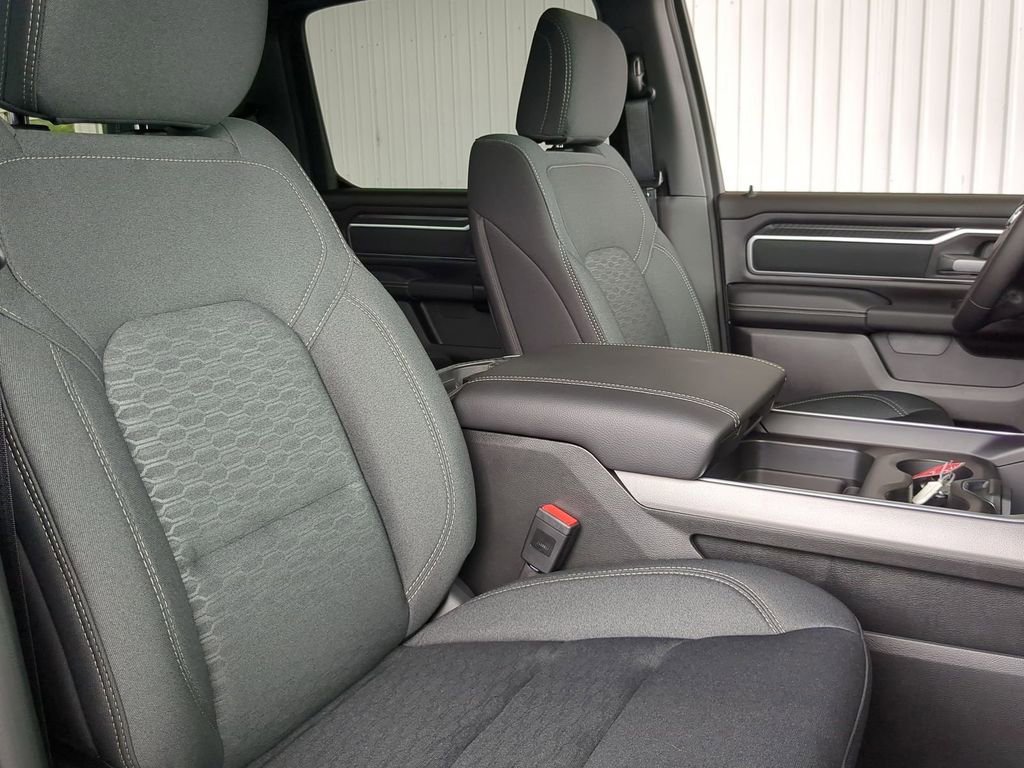 New 2026 RAM 1500 Big Horn AWD/4WD image 8