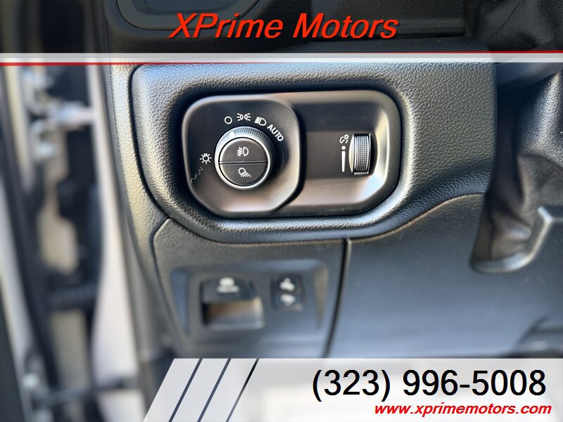 Used 2020 RAM 1500 Big Horn RWD image 14