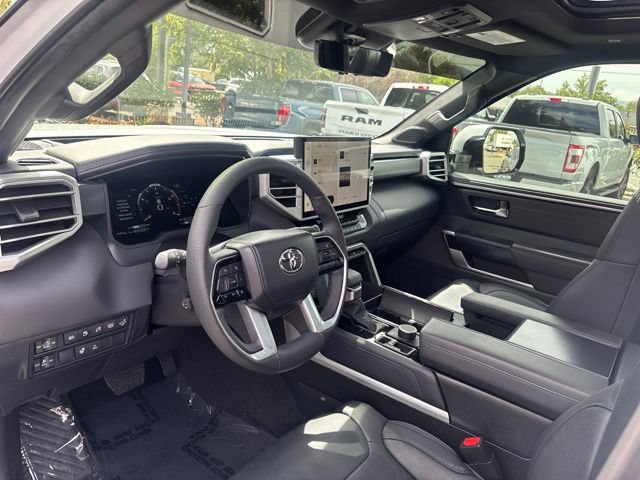 Used 2025 Toyota Tundra Platinum AWD/4WD image 10