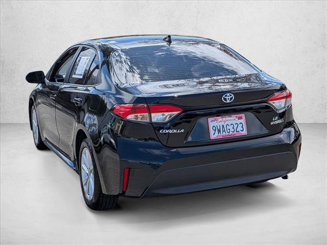Used 2024 Toyota Corolla LE w/ LE Convenience Package FWD image 8