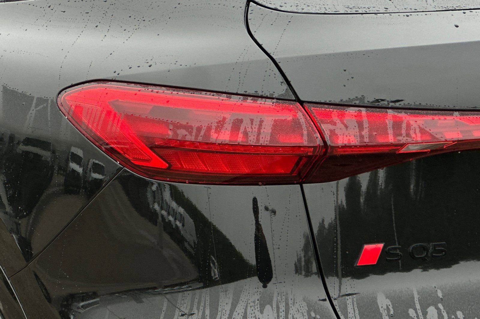 Used 2025 Audi SQ5 Premium Plus image 14