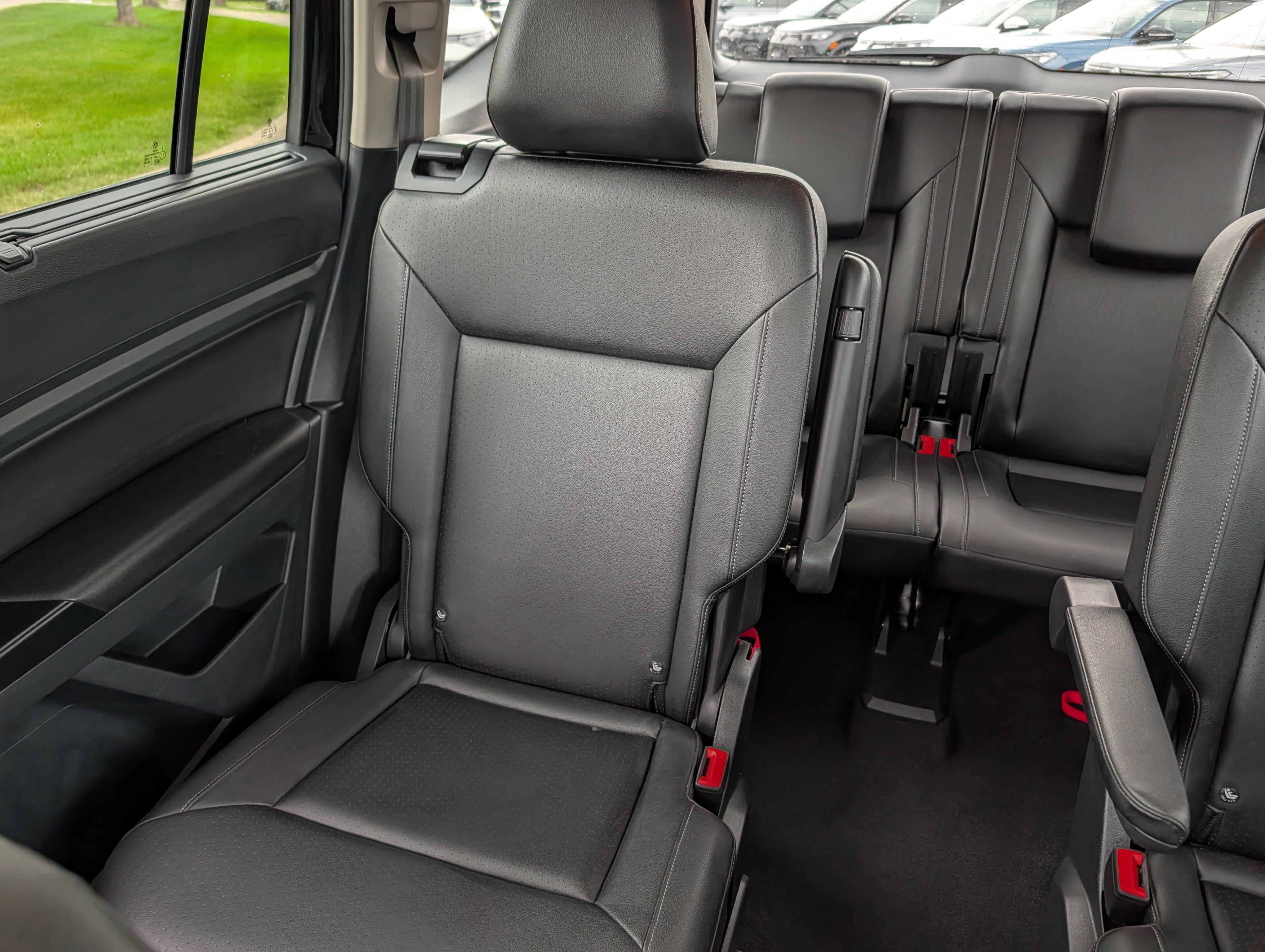 Used 2019 Volkswagen Atlas SEL AWD/4WD image 12