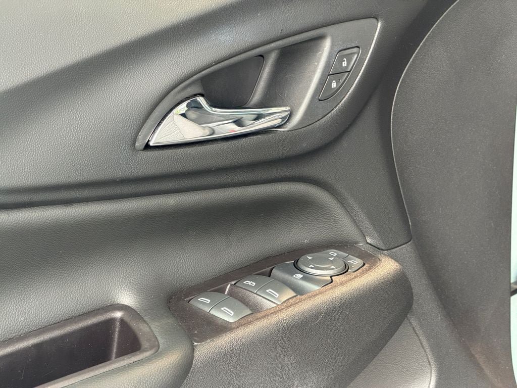 Used 2022 Chevrolet Equinox LT FWD image 21