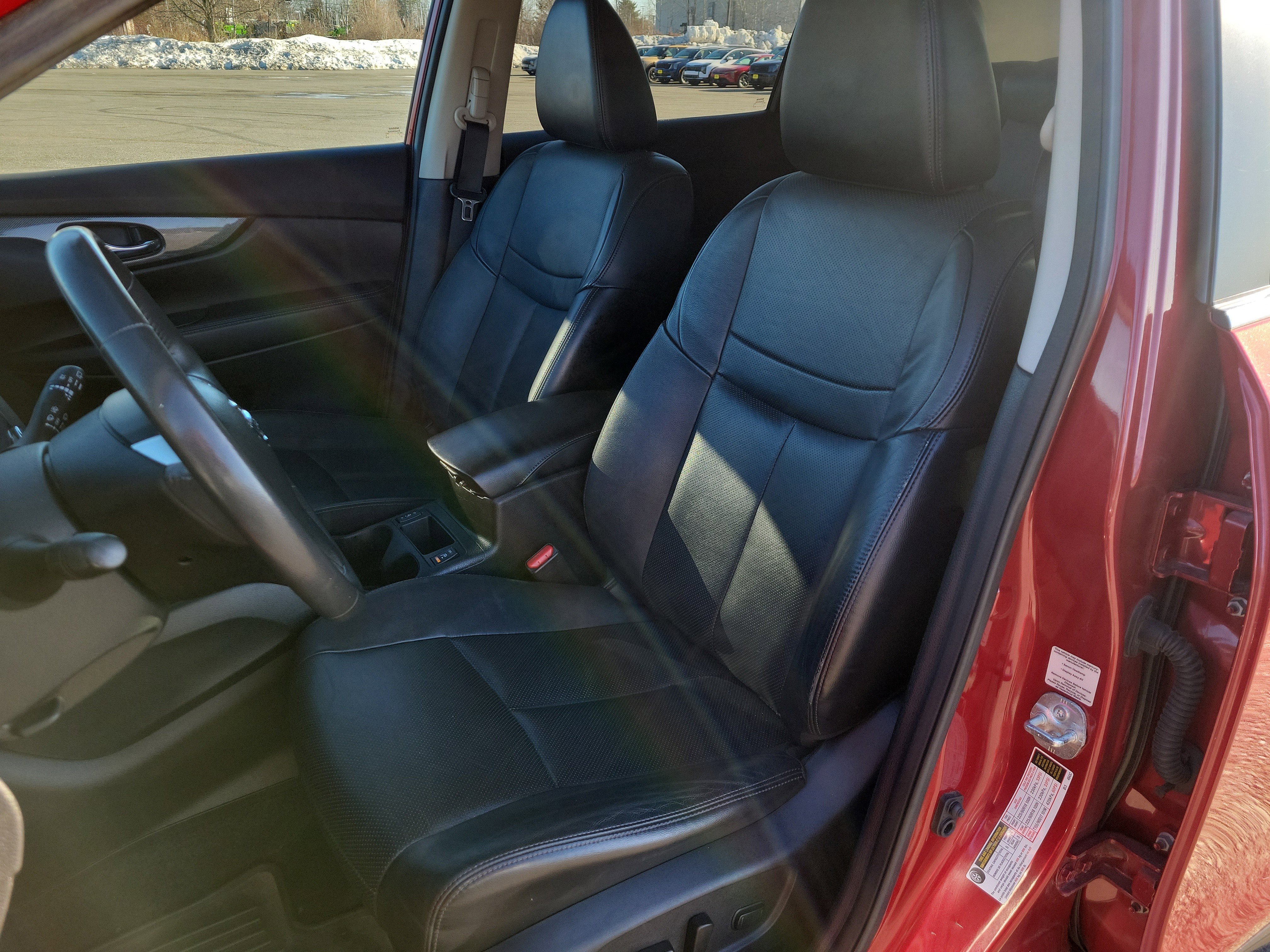 Used 2014 Nissan Rogue SL image 14