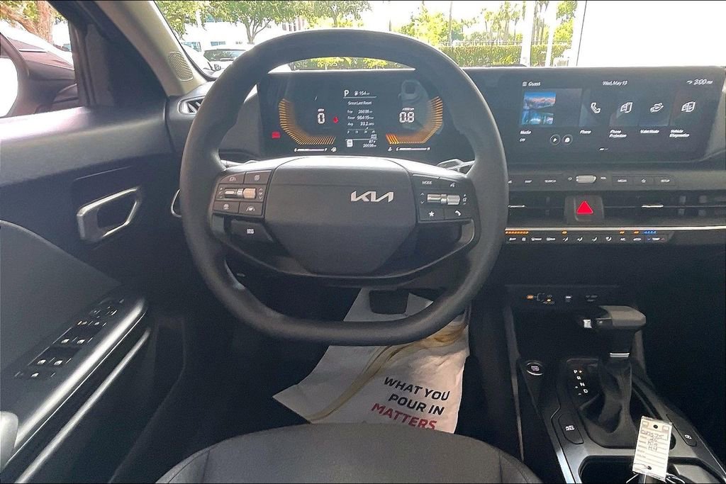 Used 2025 Kia K4 FWD image 5