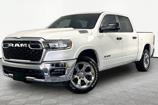 Used 2025 RAM 1500 Lone Star AWD/4WD image 3