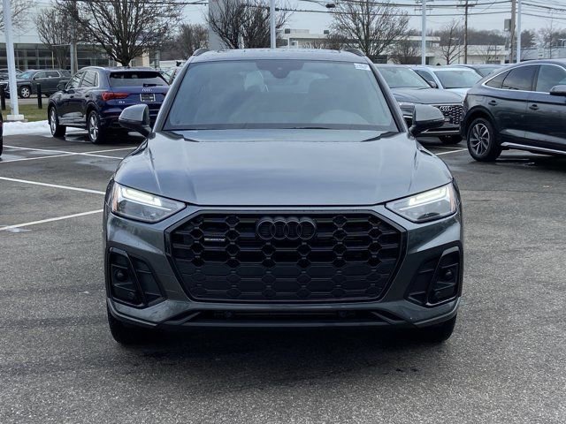 Certified 2024 Audi Q5 2.0T Premium w/ Summer of Audi Package image 2
