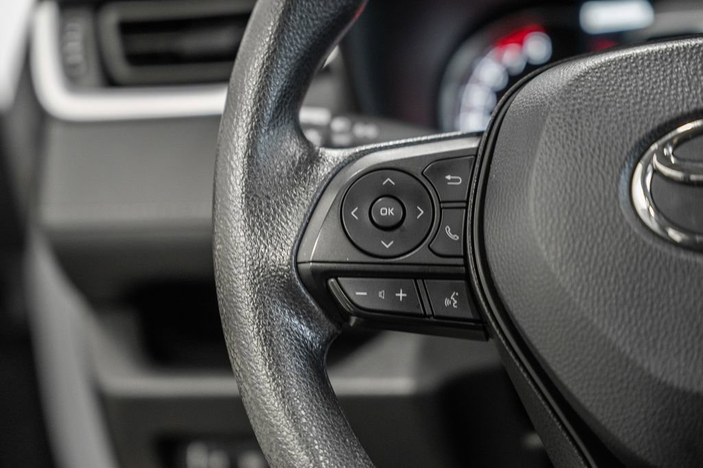 Used 2023 Toyota RAV4 XLE image 27