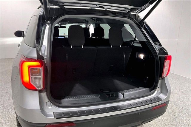 Used 2021 Ford Explorer XLT image 37