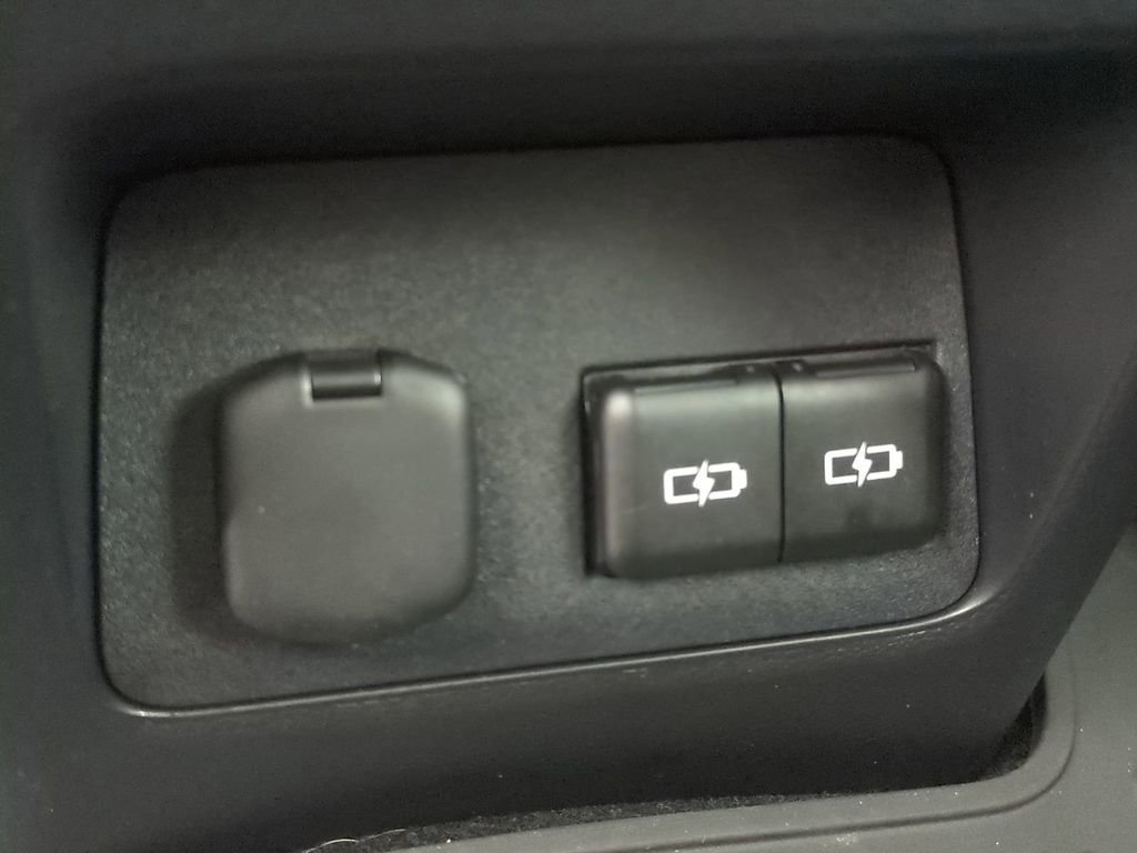 Used 2025 Lexus NX 350h AWD w/ Accessory Package (K3) image 17