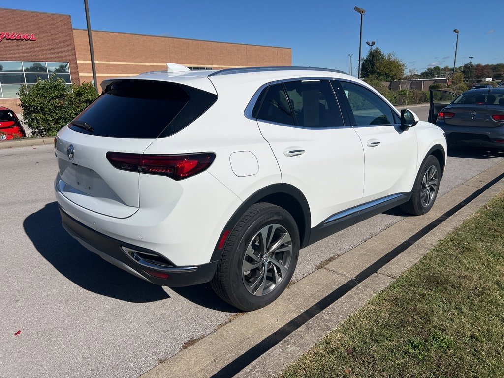 Used 2023 Buick Envision Essence image 5