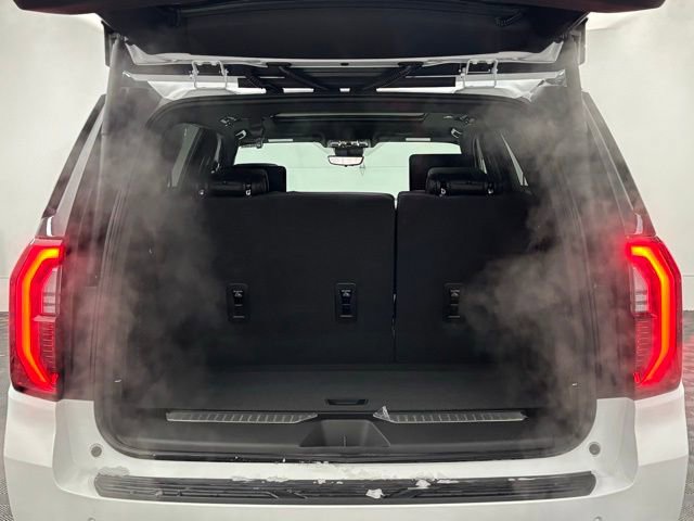 New 2026 GMC Yukon Denali w/ Denali Reserve Package image 12