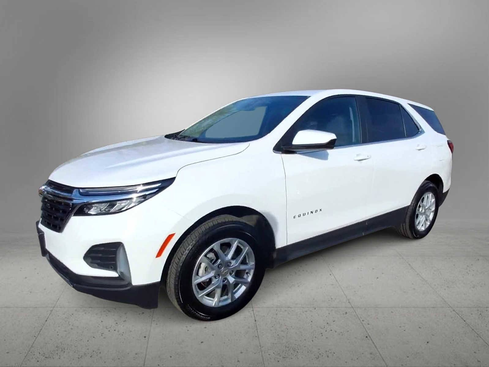 Used 2024 Chevrolet Equinox LT image 4