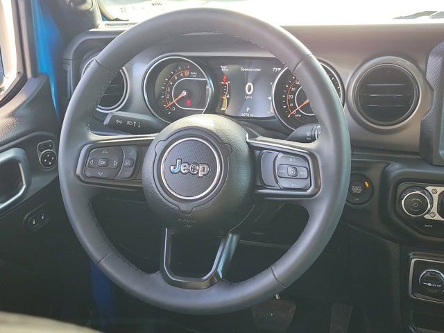 Used 2023 Jeep Gladiator Willys image 21