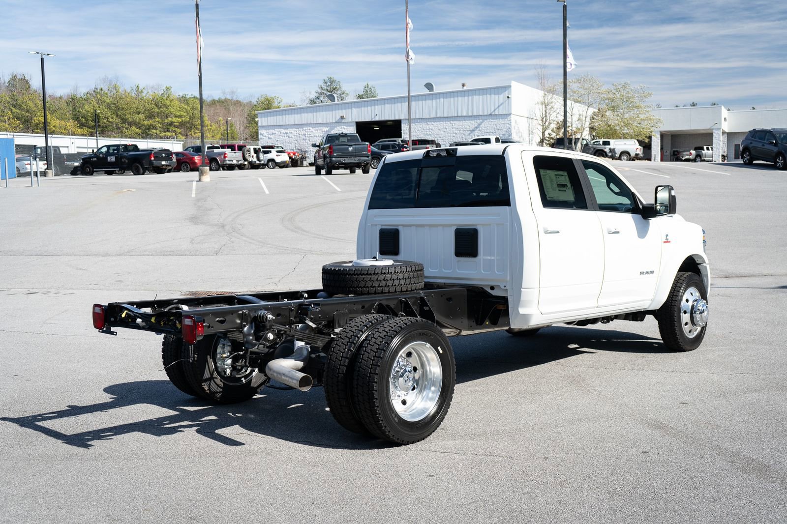 New 2026 RAM 4500 Tradesman w/ Laramie Trim Package image 9