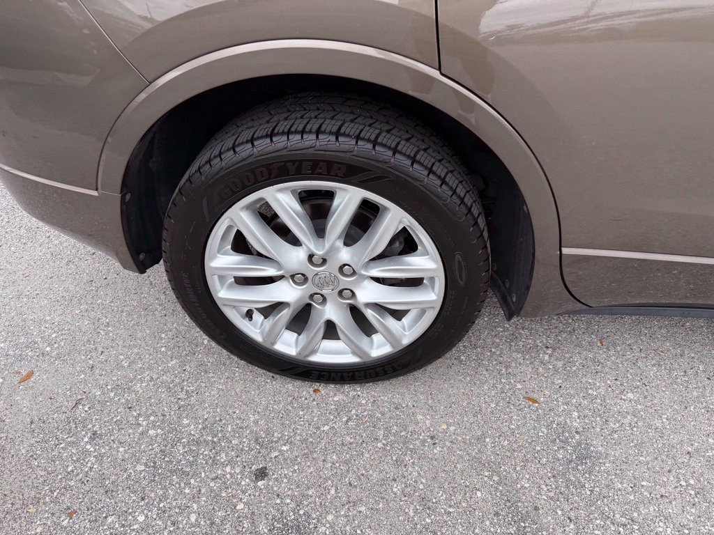 Used 2019 Buick Envision Premium AWD/4WD image 5