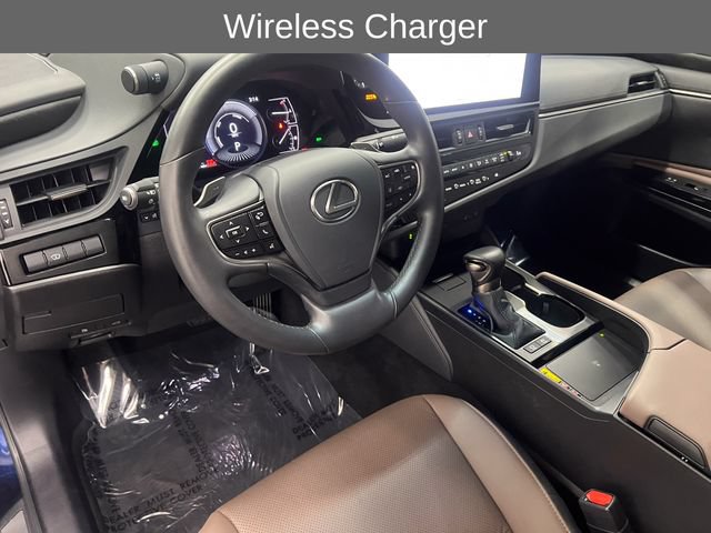 Certified 2025 Lexus ES 300h w/ Premium Package FWD image 16