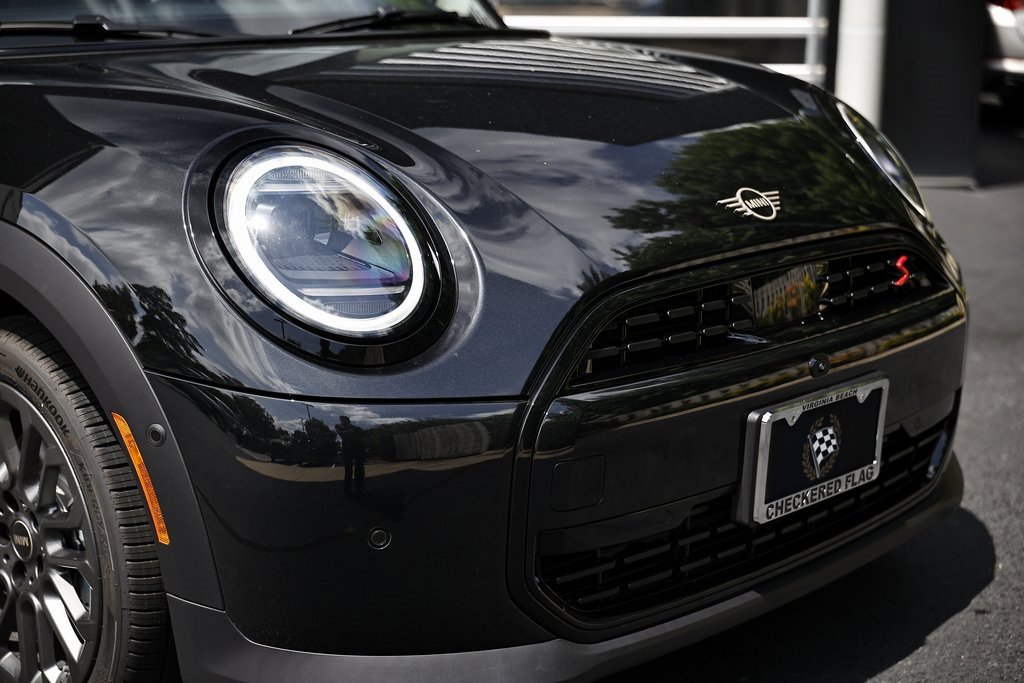 New 2025 MINI Cooper S image 2