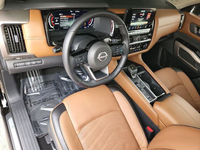 Certified 2025 Nissan Pathfinder Platinum w/ Cargo Package FWD image 12