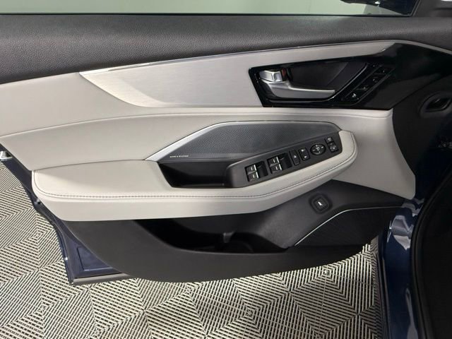 Used 2025 Acura MDX w/ Technology Package image 15