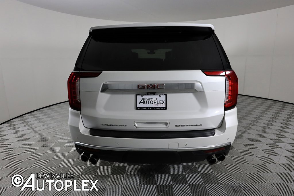 Used 2021 GMC Yukon Denali w/ Denali Premium Package image 7