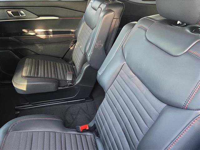 New 2027 Ford Explorer ST-Line w/ Premium Package RWD image 16