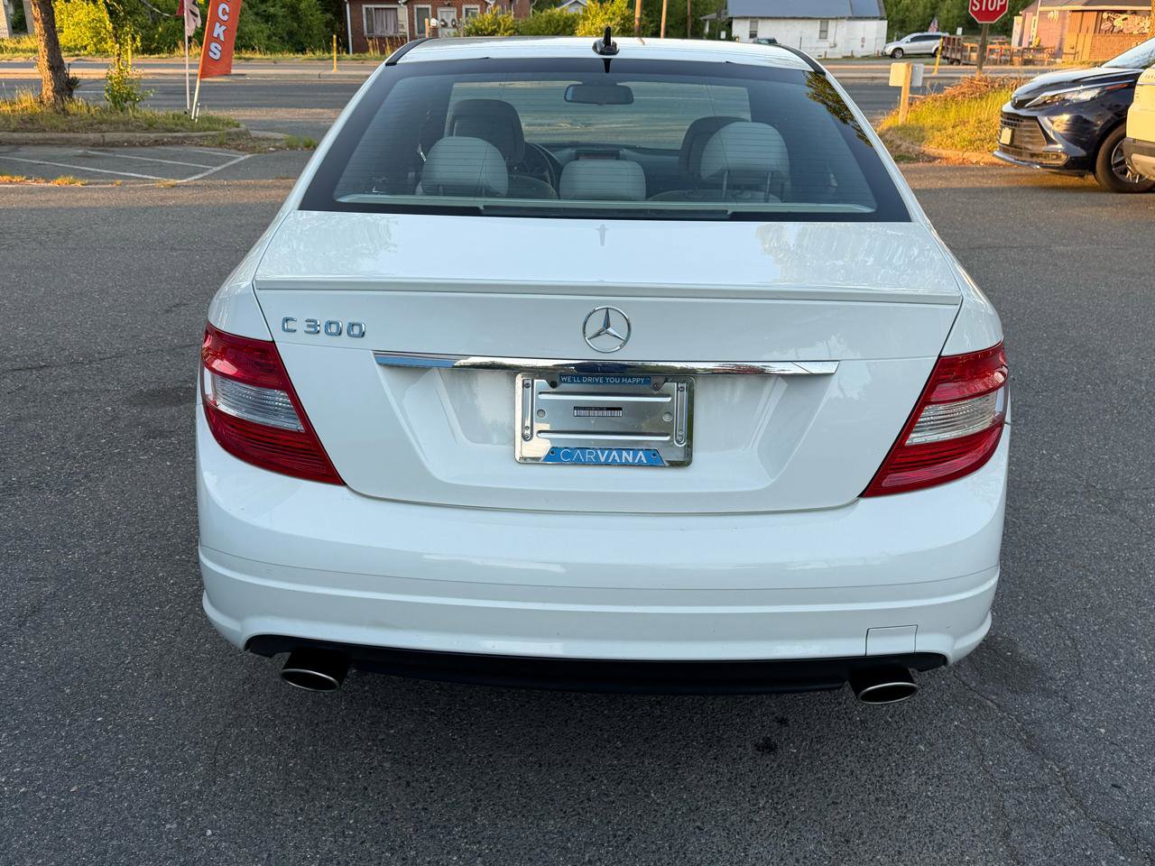 Used 2011 Mercedes-Benz C 300 Luxury image 6
