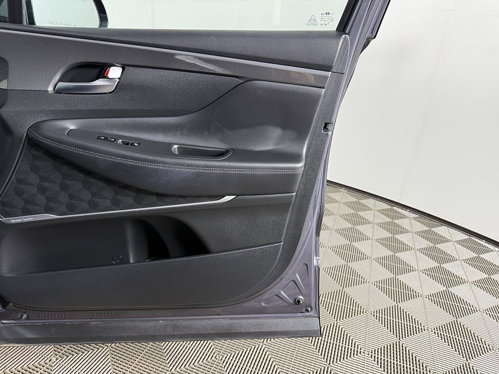 Used 2022 Hyundai Santa Fe Limited image 28