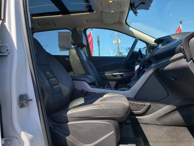 Used 2016 Ford Escape SE w/ SE Chrome Package AWD/4WD image 18