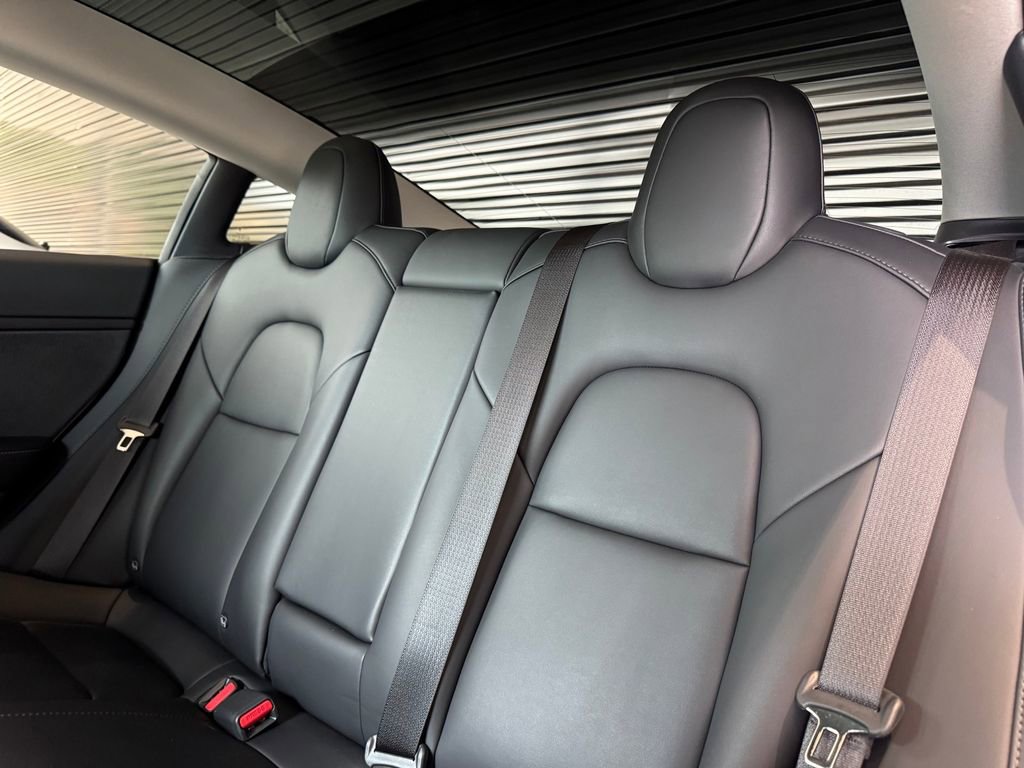 Used 2023 Tesla Model 3 Standard Range RWD image 16