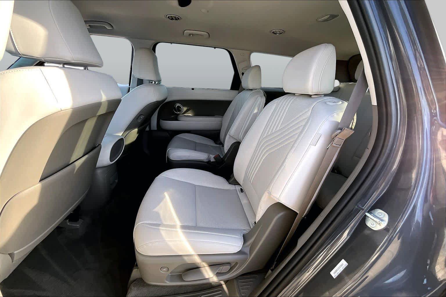 Certified 2026 Hyundai Palisade SEL AWD/4WD image 17