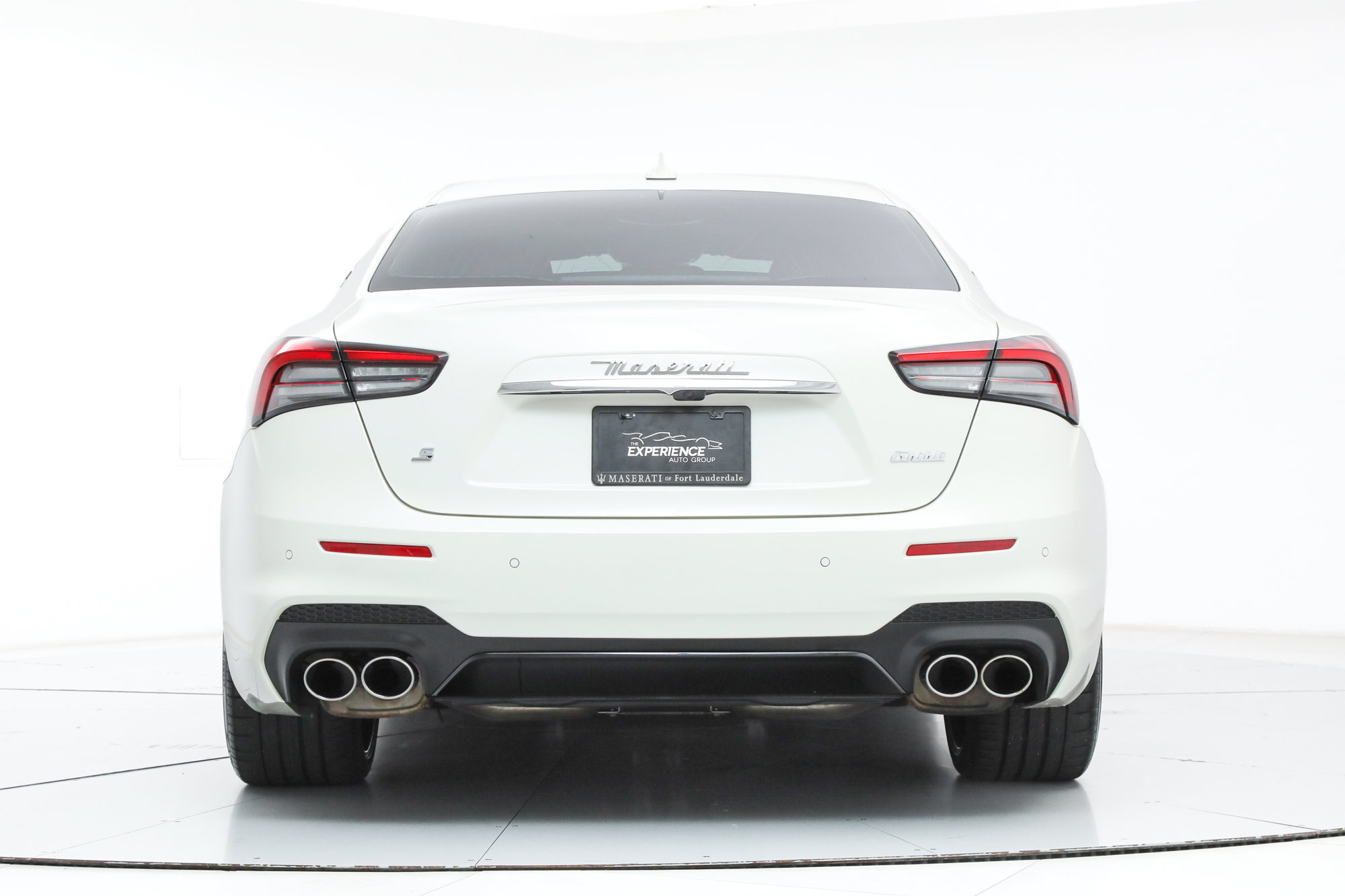 Used 2021 Maserati Ghibli S GranSport RWD image 4