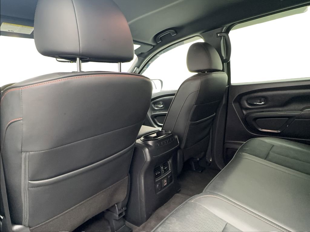 Used 2021 Nissan Titan PRO-4X image 19